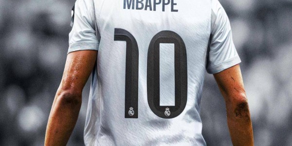 银河战舰世代更迭！姆巴佩接过史诗级10号