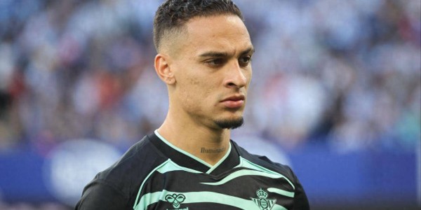 曼联不要的圆神西甲封神 回归贝蒂斯后6场不败 西甲排名升欧冠区